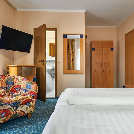 Hotel Ladenmuehle 3*