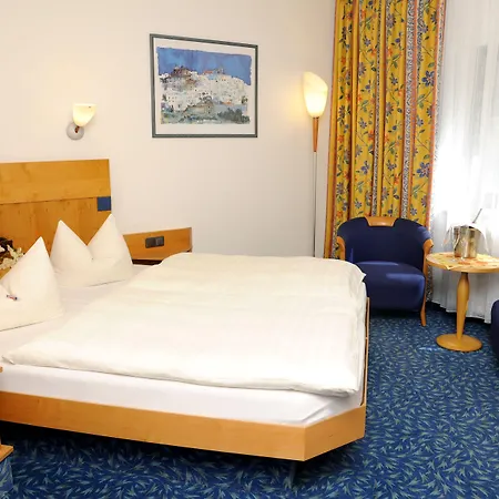 Hotel Ladenmühle 3*