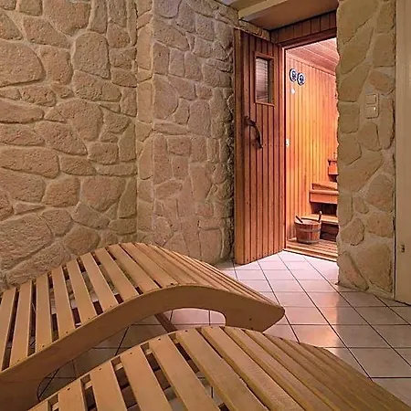 Ladenmühle Hotel Altenberg (Montes Metalíferos)