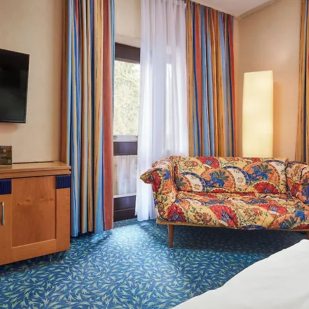 Hotel Ladenmuehle 3*