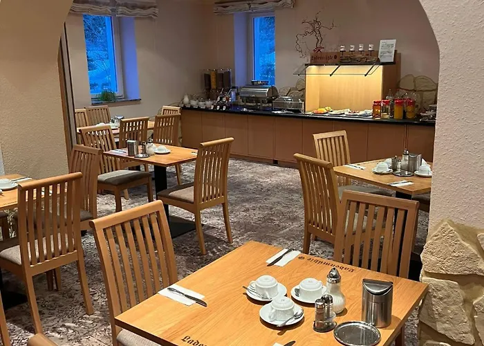 拉登明勒酒店 3* 库罗阿尔滕堡