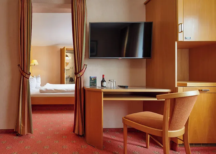 Hotel Ladenmuehle 3*